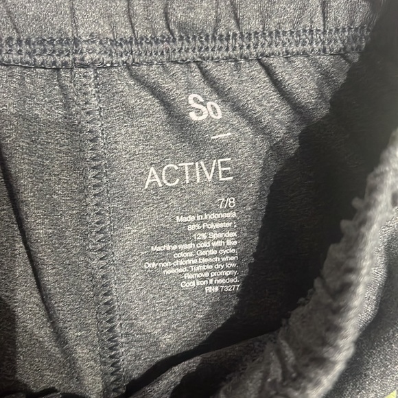 Active shorts(kids) - Picture 2 of 2